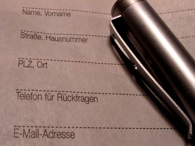 Datenbogen mit Stift